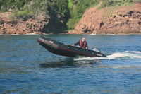 Bombard Commando C4 - rubberboot met aluminium vlonderdelen deelbare houten kiel